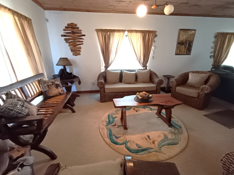 2 Bedroom Property for Sale in Noorsekloof Eastern Cape